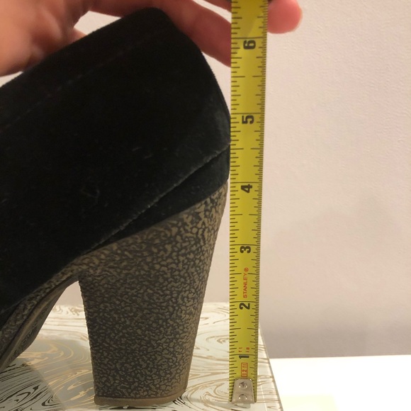 Vintage Suede heel / bootie - Picture 9 of 12
